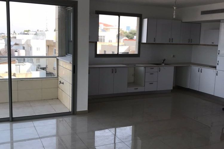 פנטהאוז למכירה בהרצליה רחוב נורדאו
