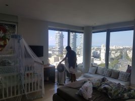 פארק צמרת בבניין מפואר דירת 5 חדרים על חצי קומה להשכרה