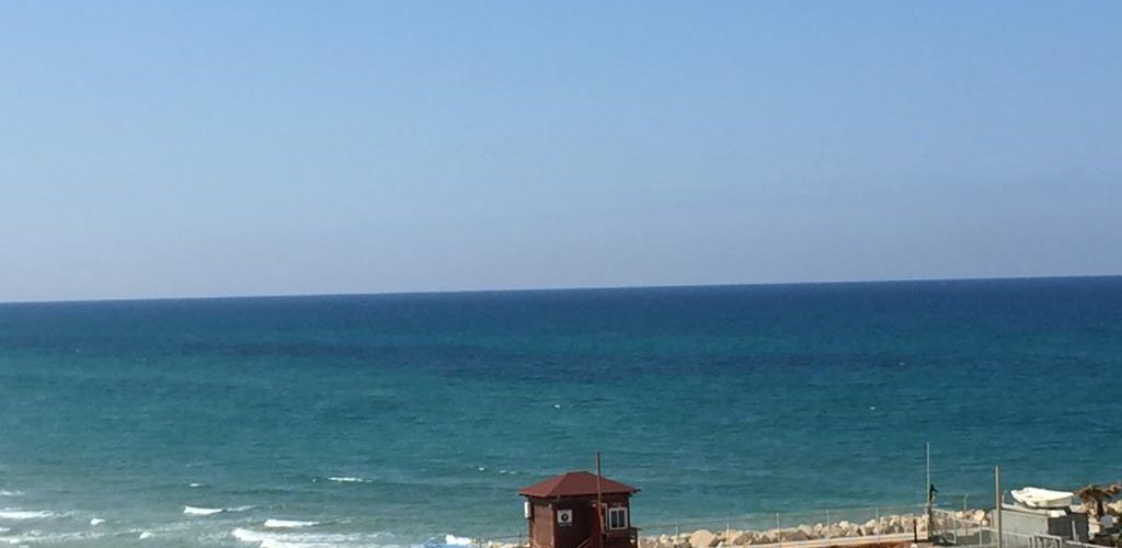 אוקיאנוס במרינה דירת 4 חדרים להשכרה / תקופות קצרות