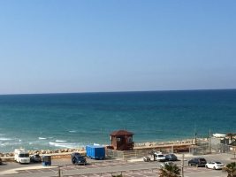 אוקיאנוס במרינה דירת 4 חדרים להשכרה / תקופות קצרות