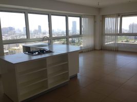 פארק צמרת דירת 4.5 חדרים שהפכו ל3.5 להשכרה