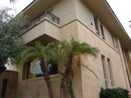 הרצליה פיתוח וילה מדהימה להשכרה בסגנון טוסקני