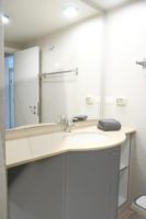 אי במרינה דירת 3.5 חדרים מרוהטת להשכרה / תקופות קצרות
