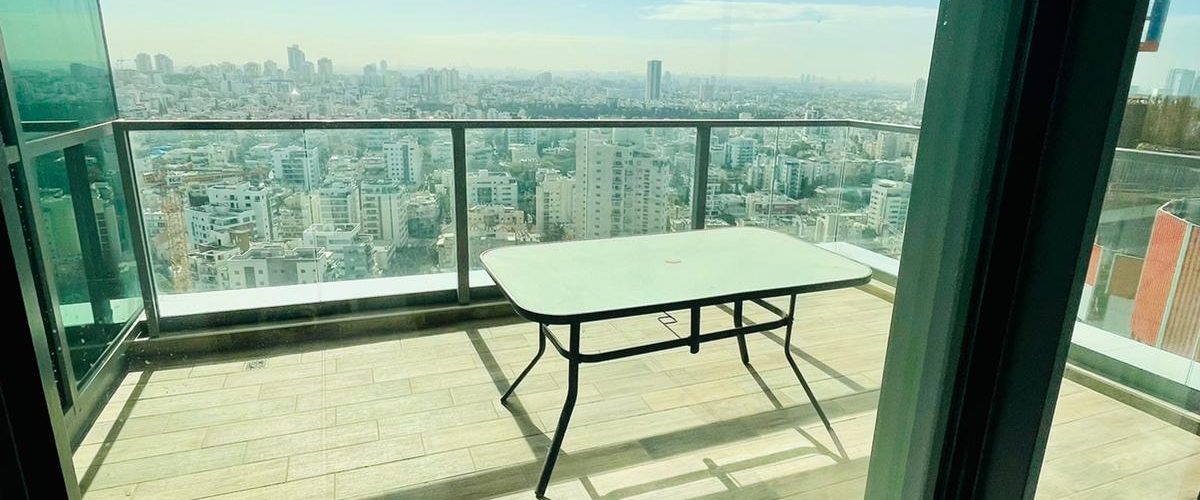 מגדל עלית ר"ג דירת 4 חדרים מרוהטת להשכרה