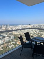 מידטאון דירת 4 חדרים שהפכו ל-3 למכירה