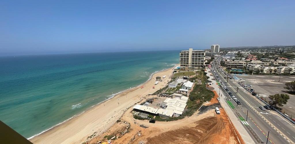 הרצליה פיתוח אוקיאנוס על הים דירת 3 חדרים להשכרה