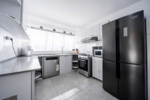 הרצליה פיתוח וילה עם בריכה להשכרה, מרוהטת מלא !