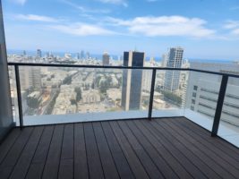 תל אביב מגדל דה וינצ׳י החדש דירת 5 חדרים שהפכו ל-4 להשכרה