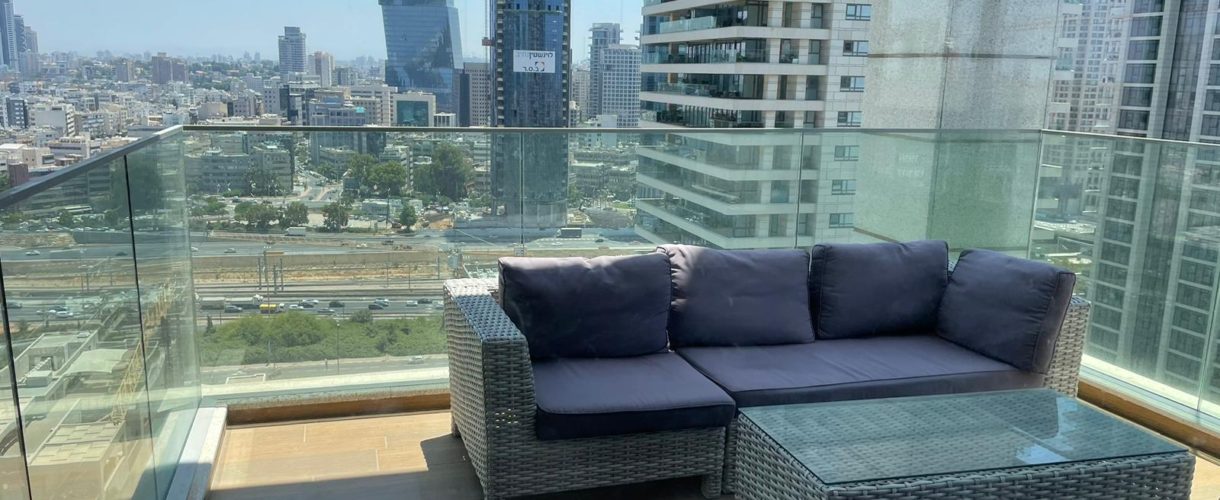 פארק צמרת דירת 4.5 חדרים במגדל מפואר להשכרה
