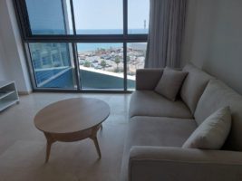 אוקיאנוס במרינה דירת 2.5 חדרים להשכרה