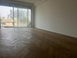 תל אביב אזור כיכר המדינה דירת 4 חדרים להשכרה