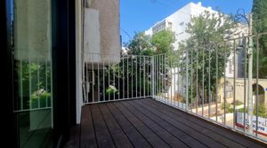 ת״א זמנהוף דירת 4 חדרים להשכרה / למכירה