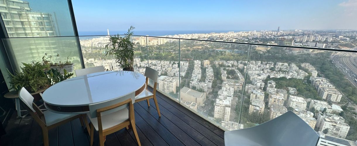 פארק בבלי דירת 4.5 חדרים ענקית להשכרה