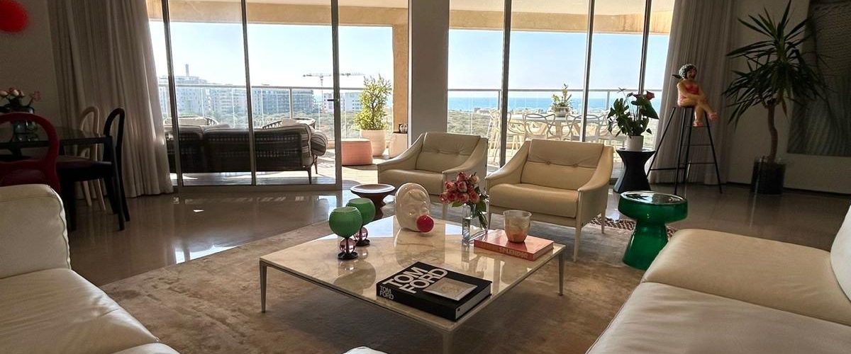רמת אביב החדשה דירת מיני פנטהאוז מהממת להשכרה
