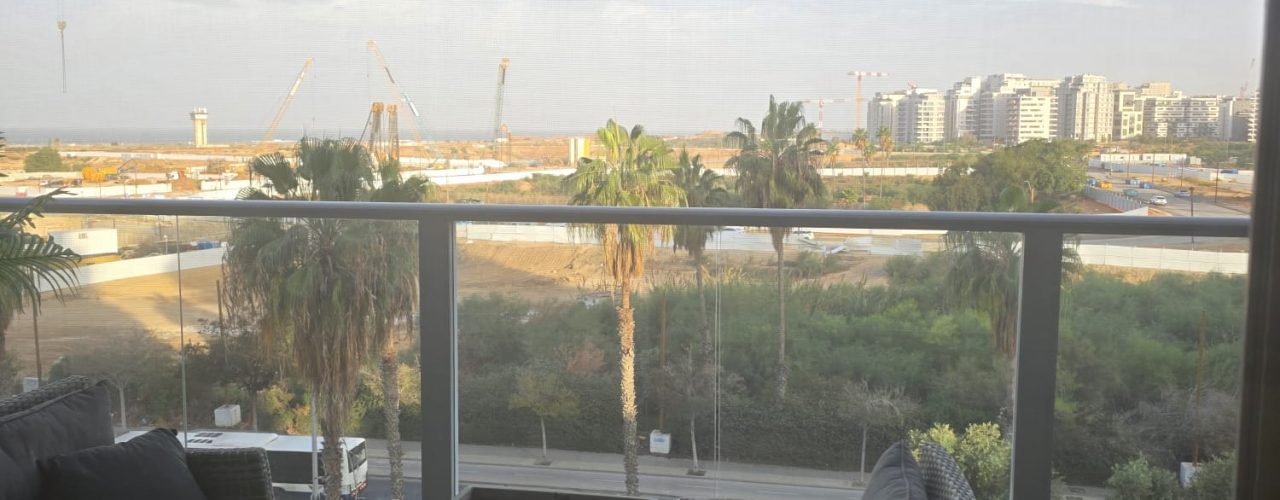 כוכב הצפון דירת 5 חדרים שהפכו ל-4 למכירה