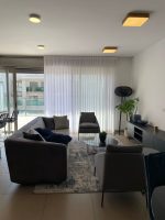 הגוש הגדול מיני פנטהאוז יוקרתי להשכרה