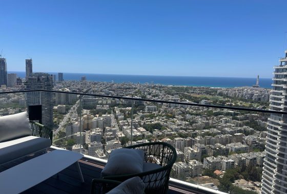 פארק בבלי דירת 5 חדרים למכירה
