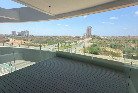 מגדלי בלו דירת פאר 4.5 חדרים מרוהטת להשכרה