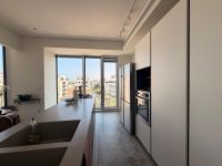 ארלוזרוב 17 דירת 4.5 חדרים להשכרה