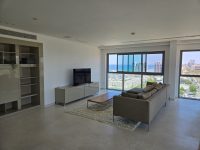 אוקיאנוס במרינה דירת 3 חדרים להשכרה / למכירה