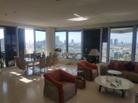 פארק צמרת דירת 5 חדרים על חצי קומה להשכרה