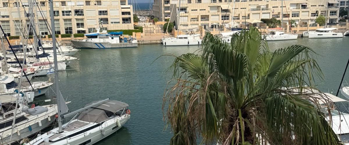מרינה דירת 3 חדרים להשכרה / תקופות קצרות, נוף ללגונה