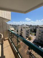 למד דירת 5 חדרים למכירה, נוף לים