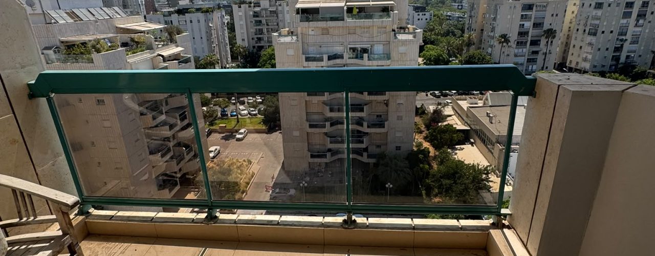 למד דירת 5 חדרים למכירה, נוף לים