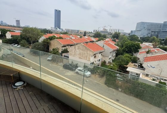 מגדלי בלו דירת 3 חדרים למכירה בבלעדיות
